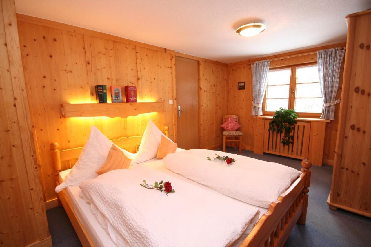 Ferienwohnungen Hennenmühle Bad Hindelang Habitación foto